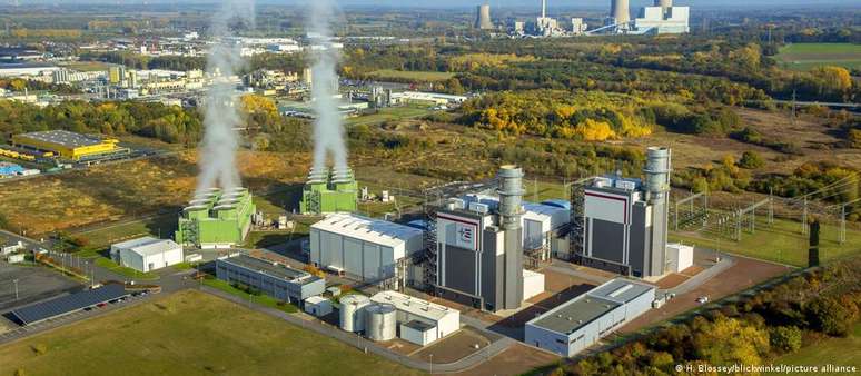 Projeto de classificar a energia nuclear e o gás natural como "verdes" perturba e gera discussões entre políticos alemães