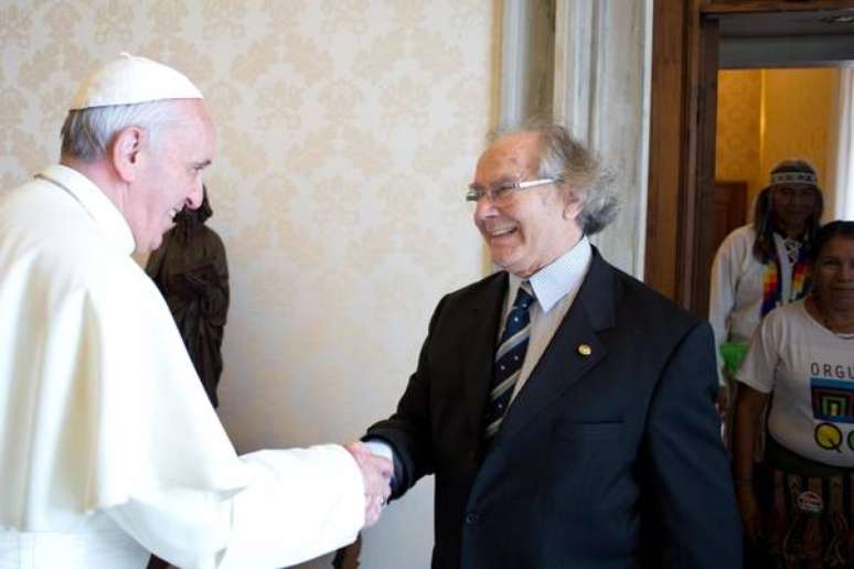 Papa Francisco em encontro com Adolfo Pérez Esquivel, em junho de 2013