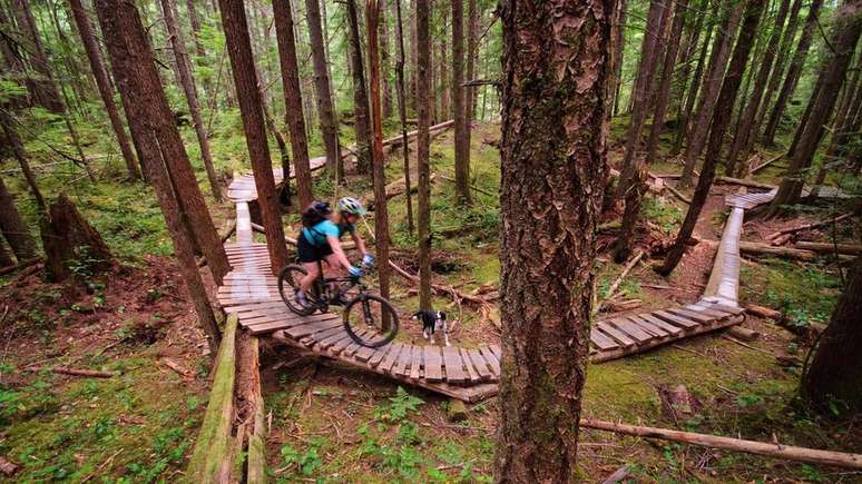 O ciclismo de montanha atraiu pessoas do mundo todo e transformou Cumberland