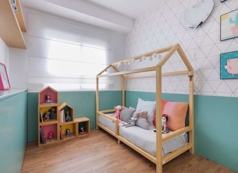 61. Quarto verde água infantil com cama casinha – Foto Casa 2 Arquitetos