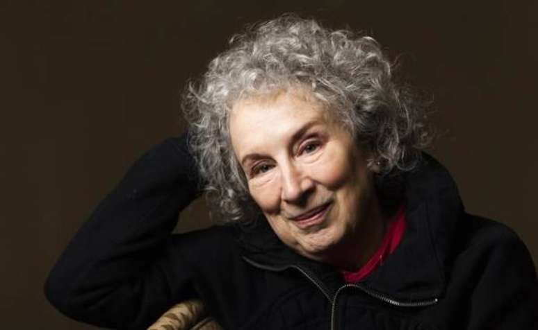 Margaret Atwood teria sido vítima de suposto golpista
