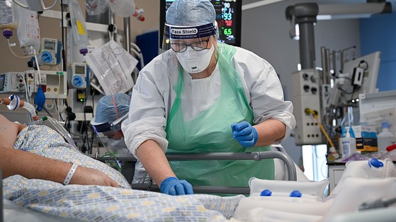 Por ora, n&atilde;o h&aacute; evid&ecirc;ncia de que um quadro de infec&ccedil;&atilde;o dupla por coronav&iacute;rus e influenza leve a uma maior gravidade