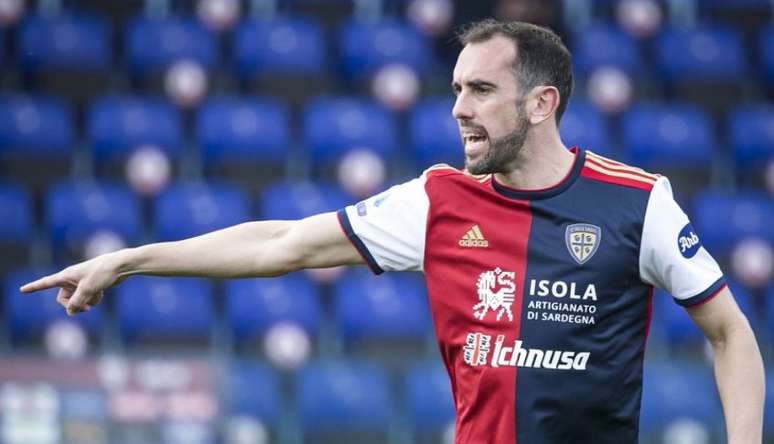 Godín vai deixar o Cagliari da Itália para vestir a camisa alvinegra (Divulgação/Cagliari)