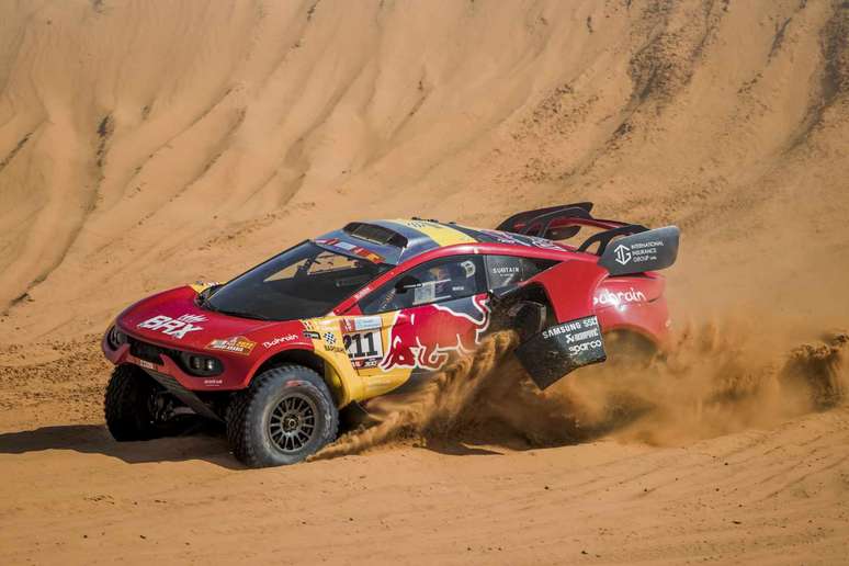 Sébastien Loeb em ação na sétima etapa do Dakar 2022 