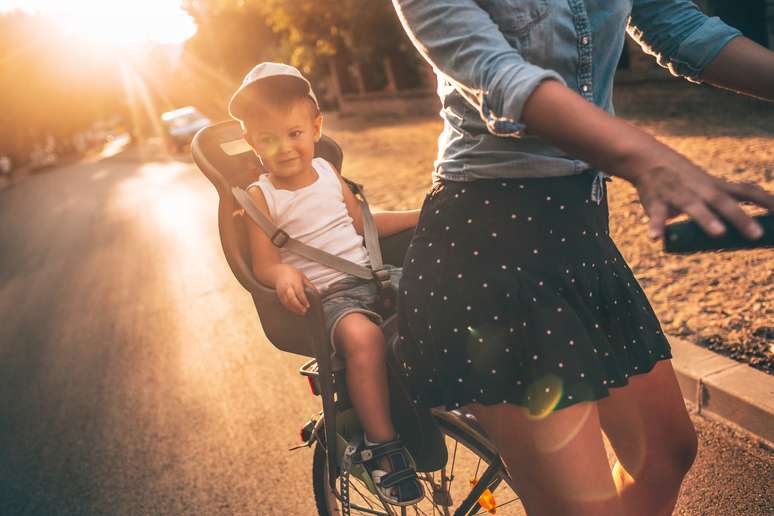 bike-mãe-filho-ferias