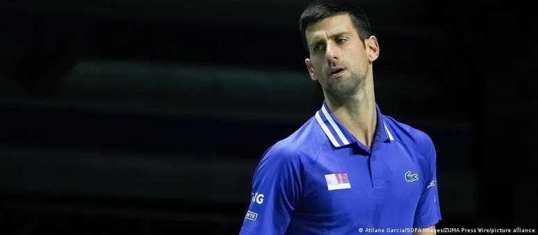 Djokovic aguarda decisão da Justiça australiana sobre recurso contra revogação de seu visto para entrar no país