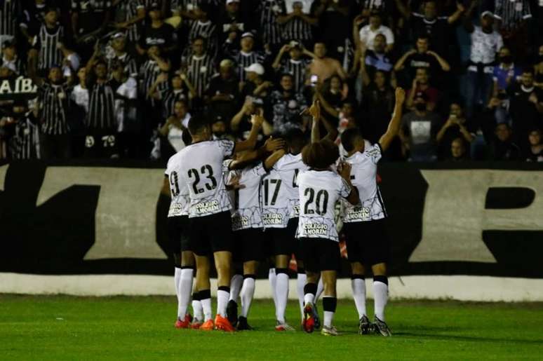 O Corinthians venceu suas duas primeiras partidas e se garantiu na segunda fase da Copa São Paulo de Futebol Júnior antecipadamente (Foto: Rodrigo Gazzanel/Ag.Corinthians)