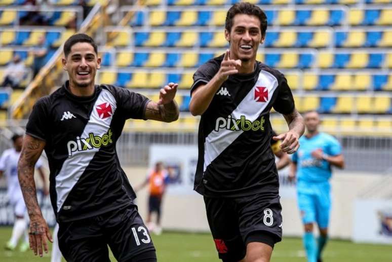 Vasco goleou o Rio Claro por 12 a 0 e garantiu a vaga na segunda fase da Copa São Paulo (Foto: João Carlos Gomes)