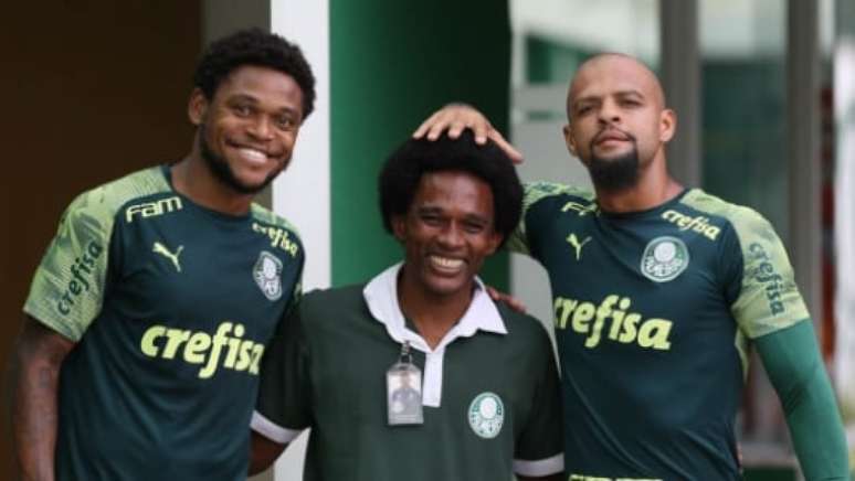 Douglas ganhou emprego na Academia (Cesar Grecco/Palmeiras)