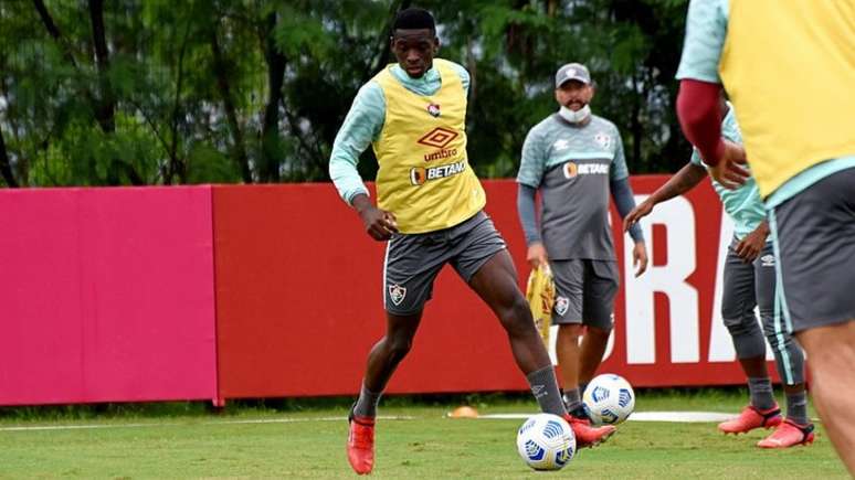 Luiz Henrique testou positivo para Covid-19 e está em isolamento (Foto: MAILSON SANTANA/FLUMINENSE FC)