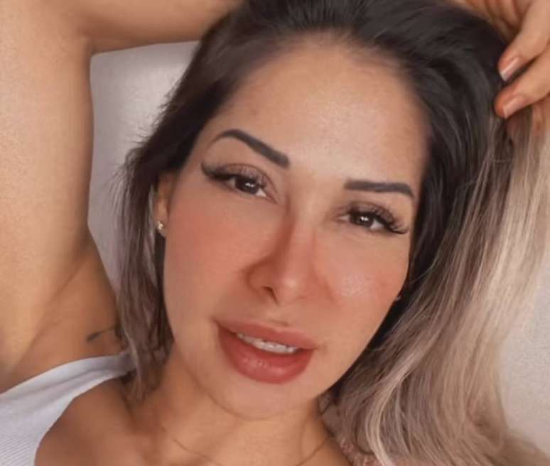 A influenciadora digital e coach Mayra Cardi fala sobre a volta com o ex  