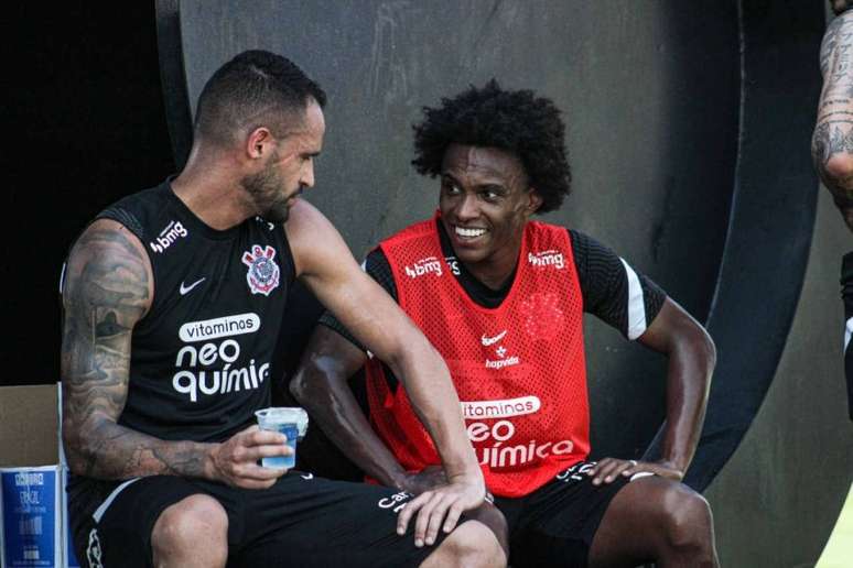 Dupla se recuperou da Covid-19 (Foto: Rodrigo Coca/Ag. Corinthians)