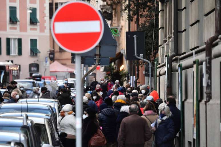 Pandemia na Itália continua a apresentar alta nos números