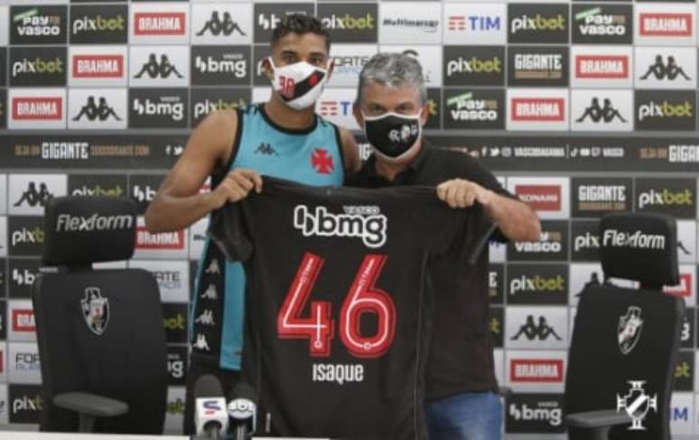 Isaque vestirá a camisa 46 do Vasco em 2022 (Rafael Ribeiro / Vasco)