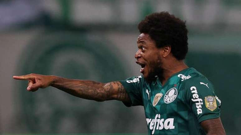 Luiz Adriano está fora dos planos do Palmeiras, que busca interessados para sua saída (Foto: Cesar Greco/Palmeiras)