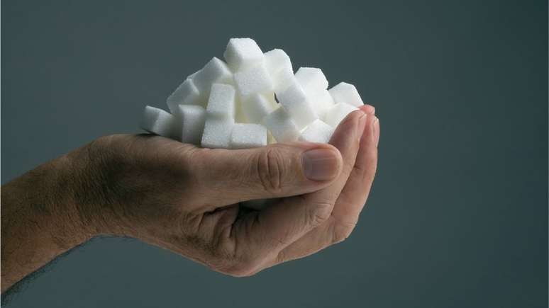 Os dois tipos principais de diabetes s&atilde;o o tipo 1 e o tipo 2