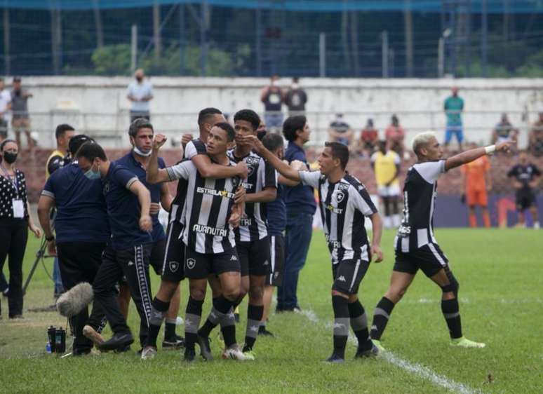 Botafogo vai às quartas de final da Copinha (Foto: Fabio de Paula/BFR)