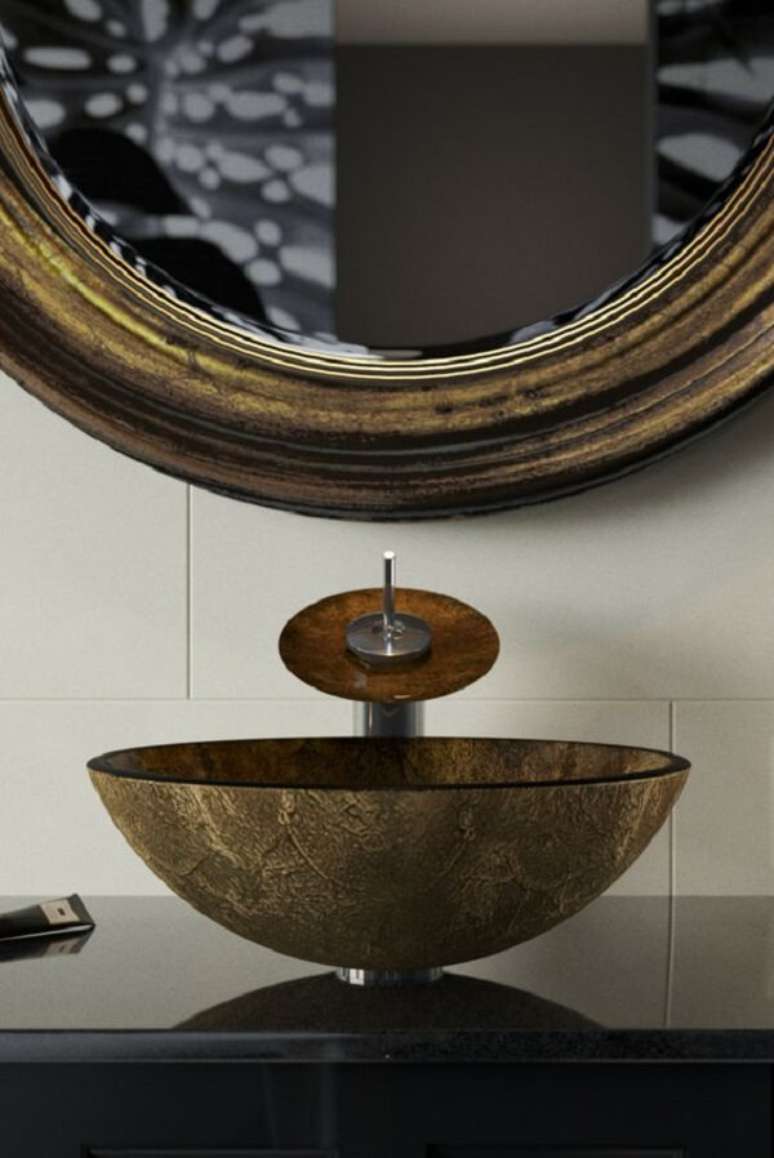 36. Torneira de vidro com cuba na mesma cor &ndash; Foto Rene Sinks