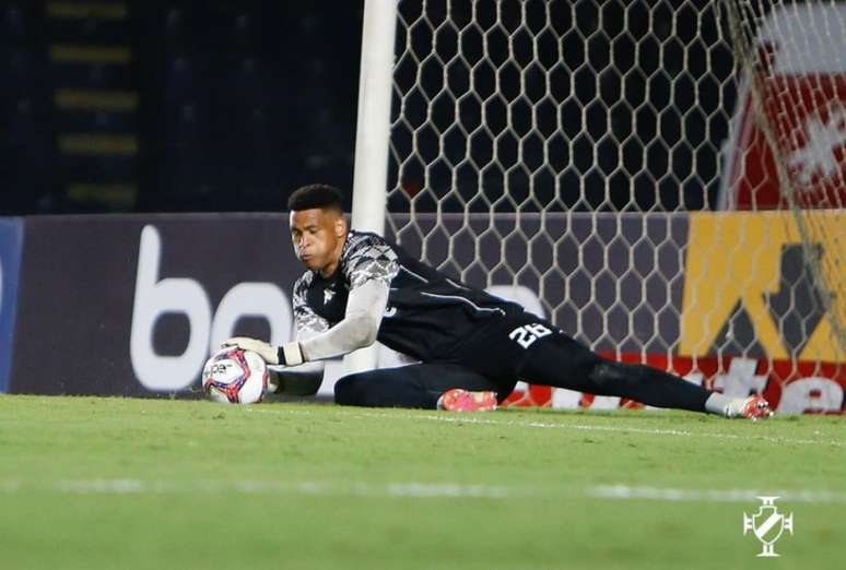 Com dois anos atuando no time principal do Vasco, Lucão soma 29 jogos como profissional (Rafael Ribeiro/Vasco)