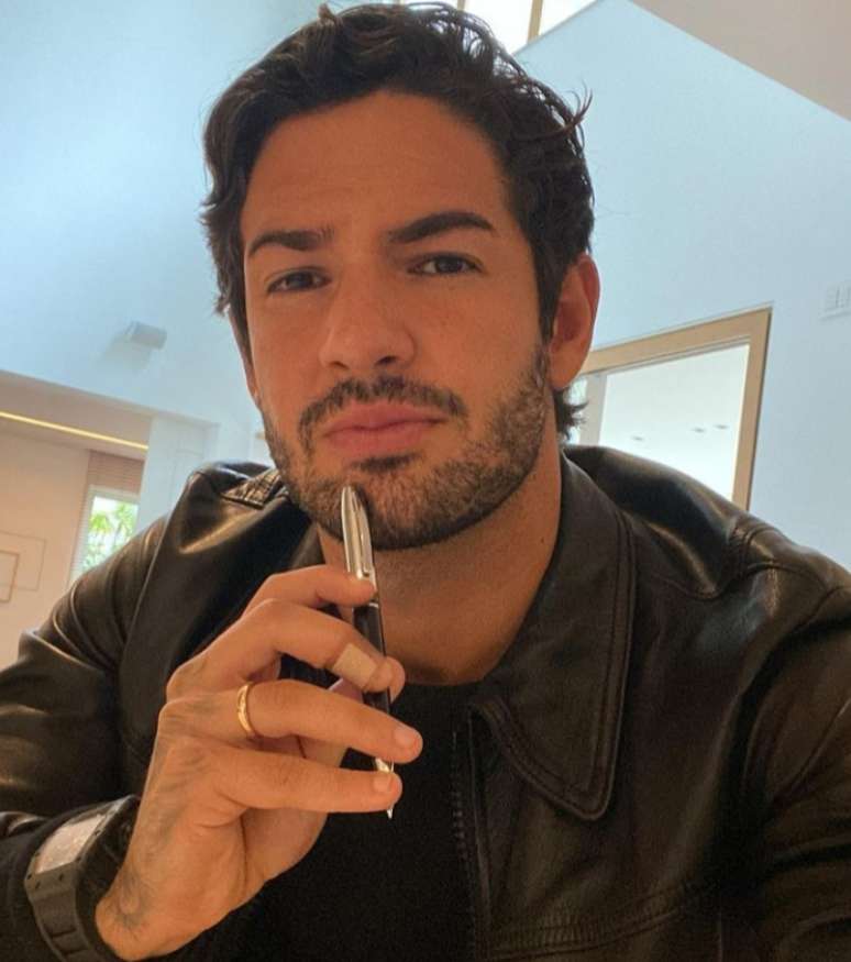 Alexandre Pato se envolveu em polêmica sobre vacina contra covid