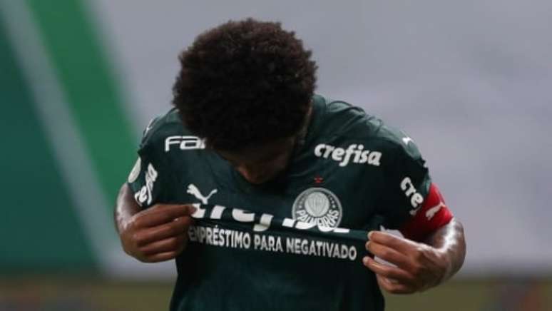 Empréstimo para negativado na camisa (Foto: Cesar Greco / Palmeiras)