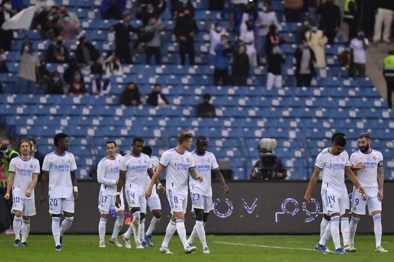 Real Madrid chega embalado após a conquista da Supercopa da Espanha (Foto: AFP)