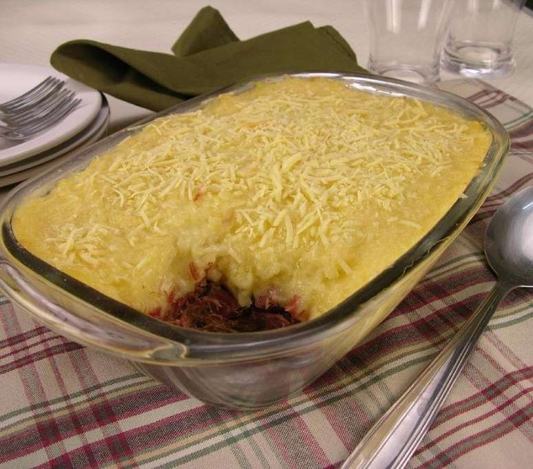 Escondidinho de aipim (Reprodução / Guia da Cozinha)