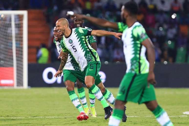 Nigéria classificou ao mata-mata na liderança do Grupo D(Foto: Daniel BELOUMOU OLOMO / AFP)