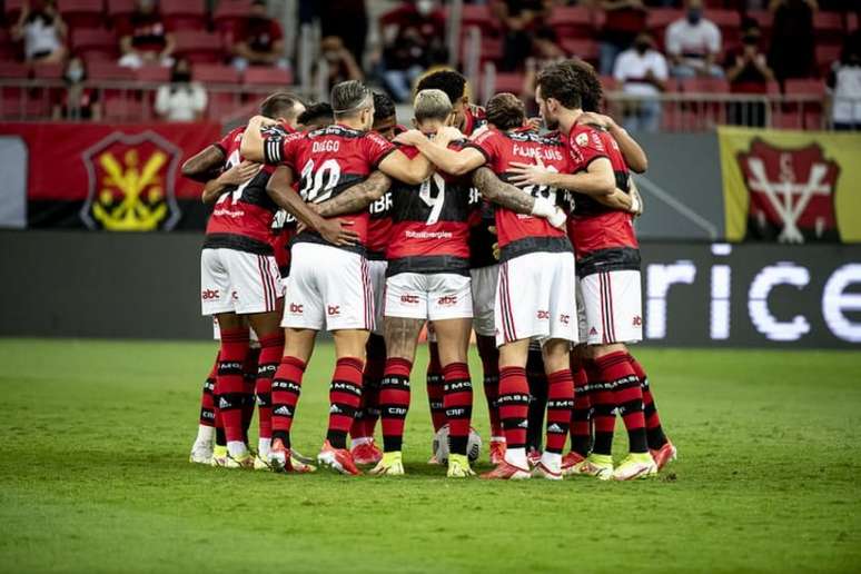 O Flamengo pode estrear na temporada com duas baixas nas pontas (Foto: Alexandre Vidal/Flamengo)