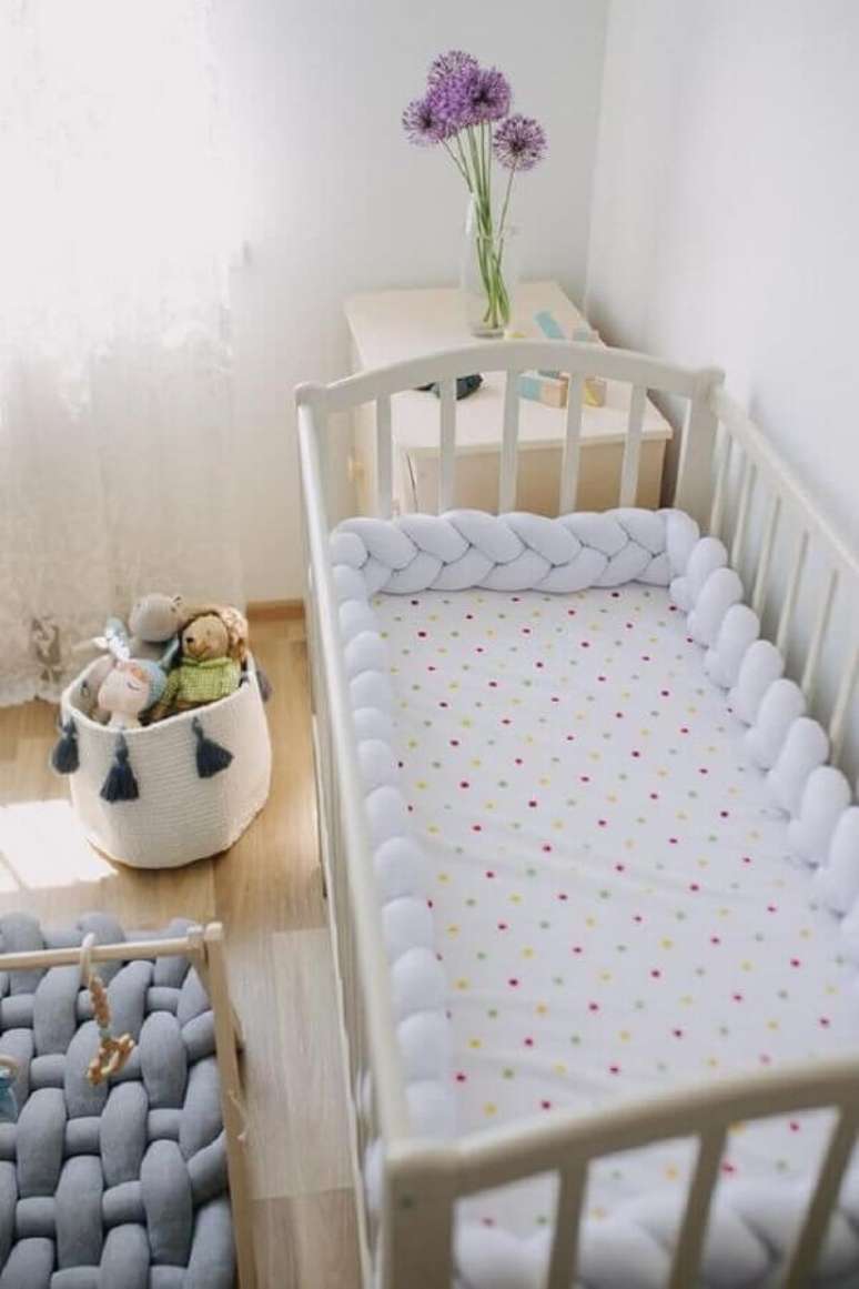 35. Modelo de tran&ccedil;a para beb&ecirc; branca. &ndash; Fonte: Baby Bubble Online