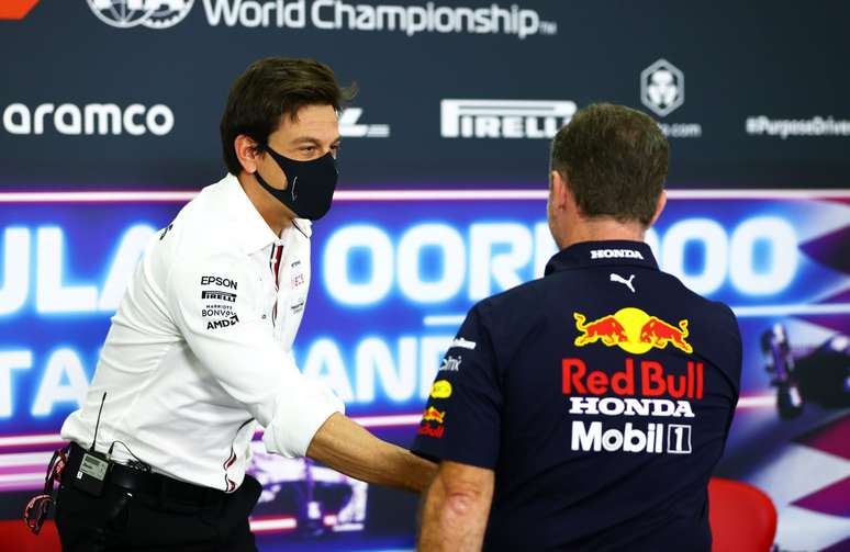 Red Bull e Mercedes chegaram a acordo por Ben Hodgkinson 
