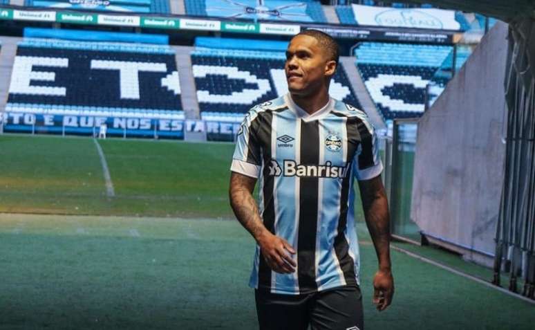 Douglas Costa está perto de deixar o Grêmio (FOTO: Lucas Uebel/Grêmio FBPA)