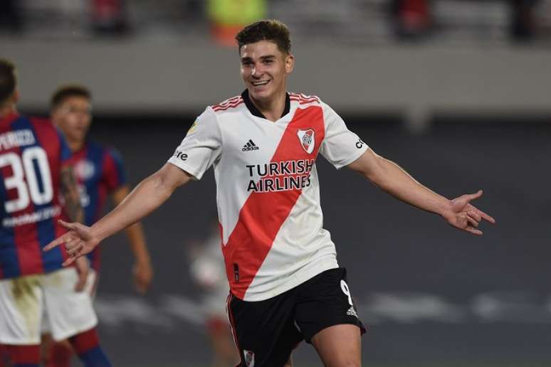 Julián Álvarez foi o principal nome do time de Marcelo Gallardo em 2021 (Divulgação / River Plate)