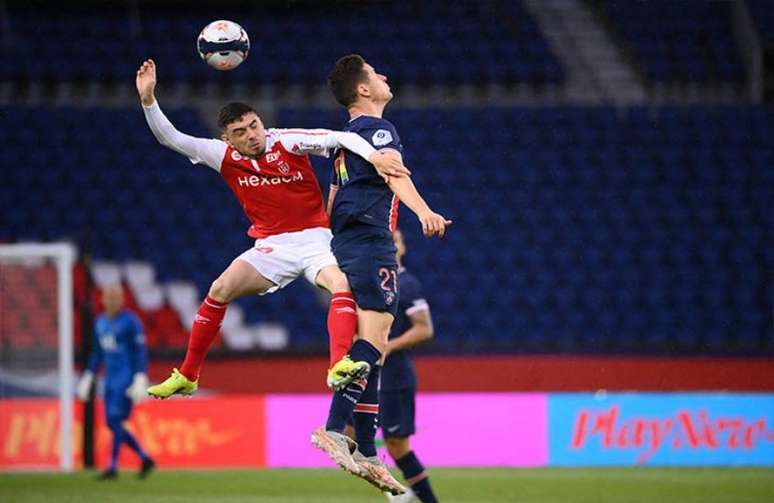 Com 50 pontos, o PSG lidera o Campeonato Francês (Foto: FRANCK FIFE/AFP)