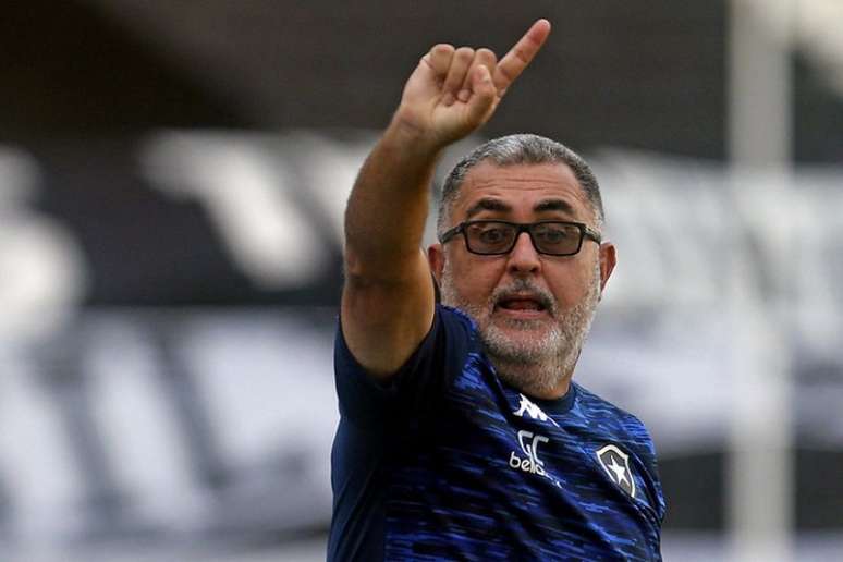 Gláucio Carvalho, técnico do time feminino do Botafogo (Foto: Vítor Silva/Botafogo)