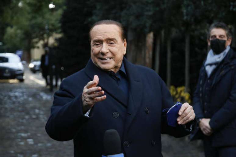 Berlusconi desistiu de concorrer à Presidência