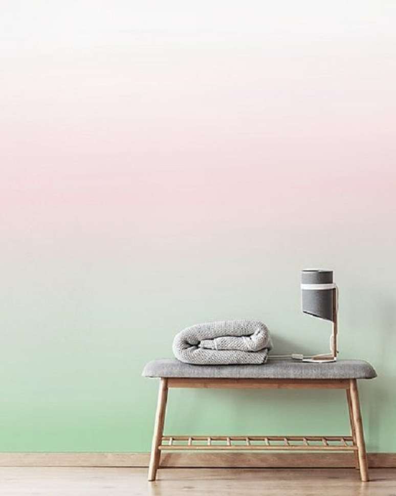 12. Papel de parede verde água com rosa em degradê – Foto Housed