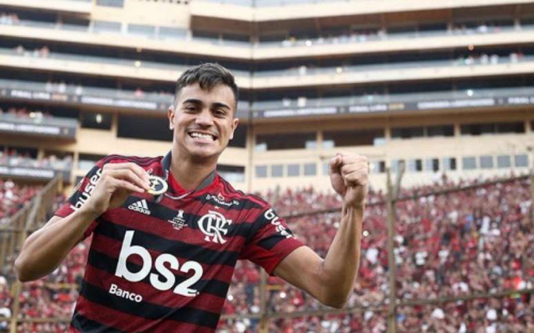 Sem espaço no Borussia Dortmund, Reinier diz não ao Brasil