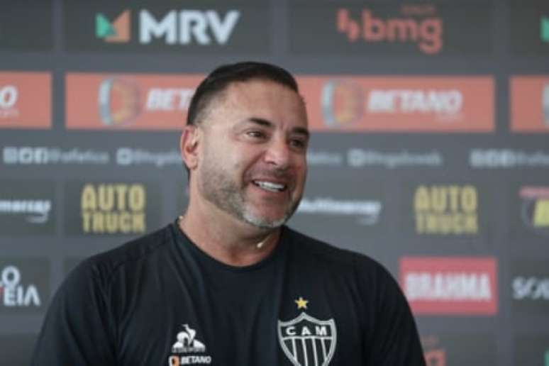 Trabalhando há uma semana com o elenco alvinegro, Antonio Mohamed foi apresentado oficialmente pelo Galo-(Pedro Souza/Atlético-MG)