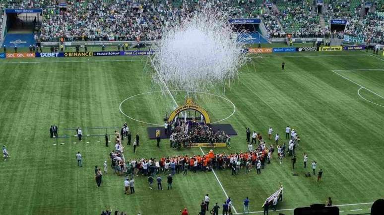 Torcida do Palmeiras fez uma bonita festa em toda a final da Copinha (Foto: Gabriel Santos)