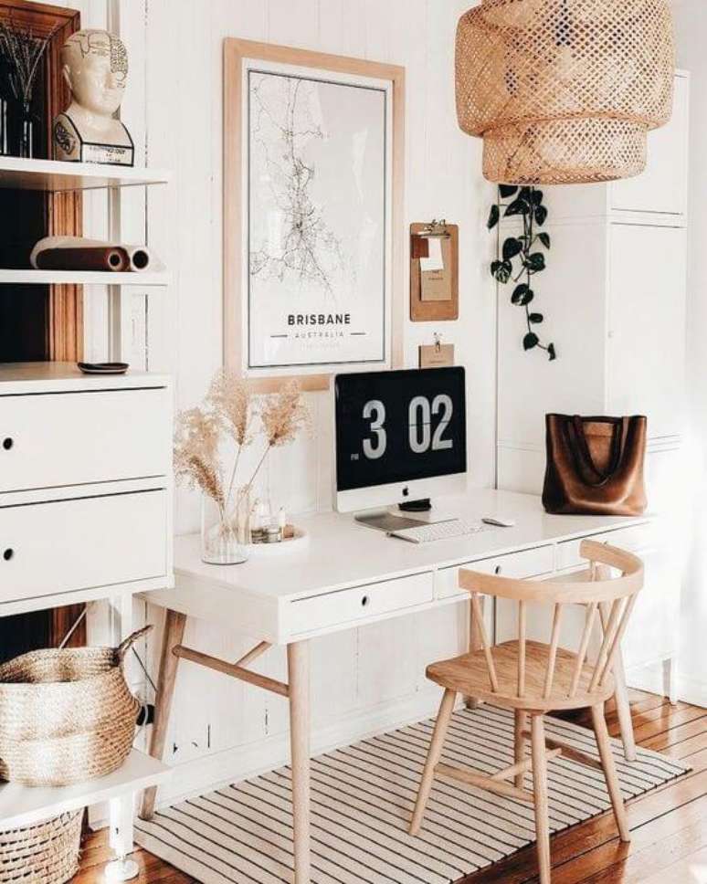 7. As cores neutras na decora&ccedil;&atilde;o do escrit&oacute;rio remetem a uma sensa&ccedil;&atilde;o de tranquilidade. Fonte: Decorar Mi Casa