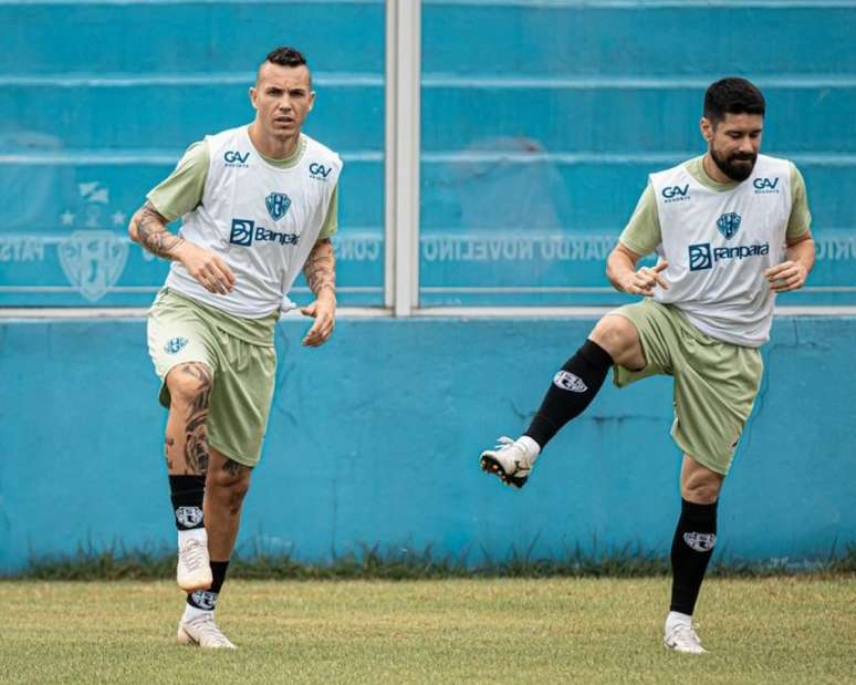 Marcelo Toscano ao lado de Ricardinho, dois dos principais reforços do Paysandu (John Wesley/Ascom Paysandu)