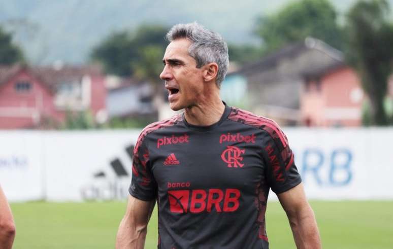 Atacante do Flamengo manda recado para a torcida após jogo de ida