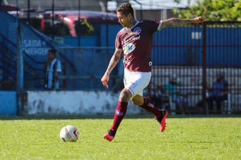 Grêmio acerta empréstimo de jovem atacante para o Caxias até o