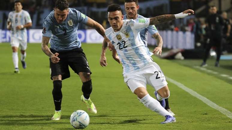 Uruguai espera se recuperar após quatro derrotas consecutivas (RAUL MARTINEZ / POOL / AFP)