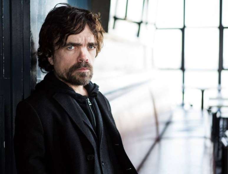 Peter Dinklage criticou Disney por insistir em ‘história retrógrada’   