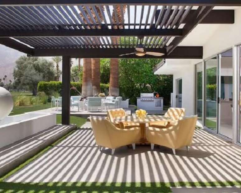 55. Pergolado de ferro para varanda &ndash; Foto Houzz