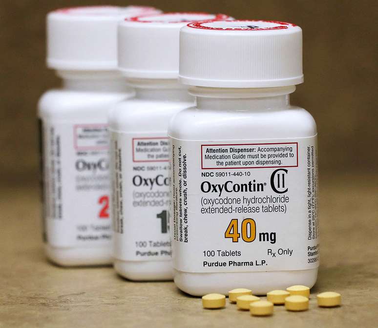 Estudo apontou que americanos tomam 30% a mais de opioides do que realmente necessitam