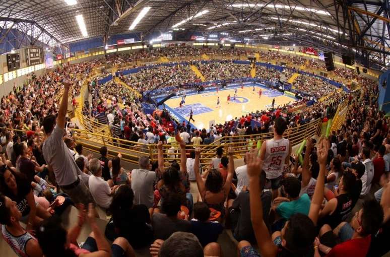 O Jogo das Estrelas já virou uma jovem tradição do basquete nacional-(Foto: Fotojump/LNB)
