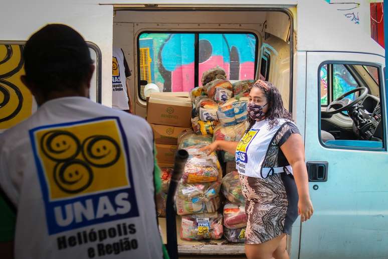 Equipe da Unas em a&ccedil;&atilde;o no bairro @Dougla -Cavalcante/Comunica&ccedil;&atilde;o Unas